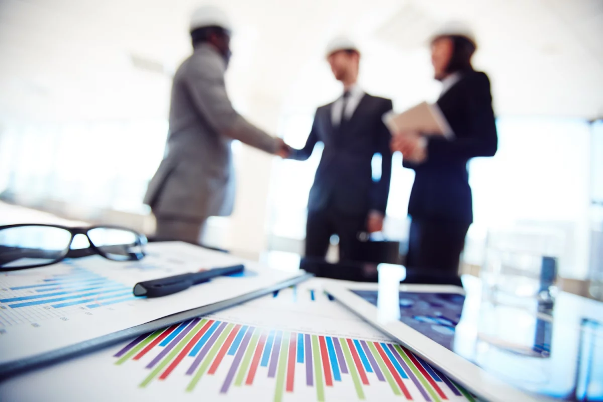 Sprawozdanie CBAM: Kluczowe Aspekty i Wnioski dla Polityki Klimatycznej w Unii Europejskiej