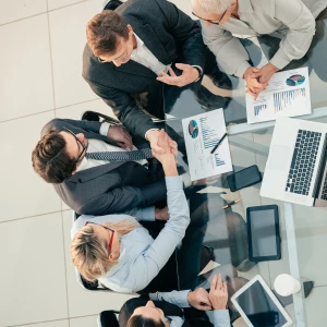 Sprawozdanie CBAM: Kluczowe Wnioski i Wpływ na Politykę Klimatyczną w Europie